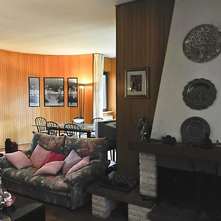 Aleanna Apartment *